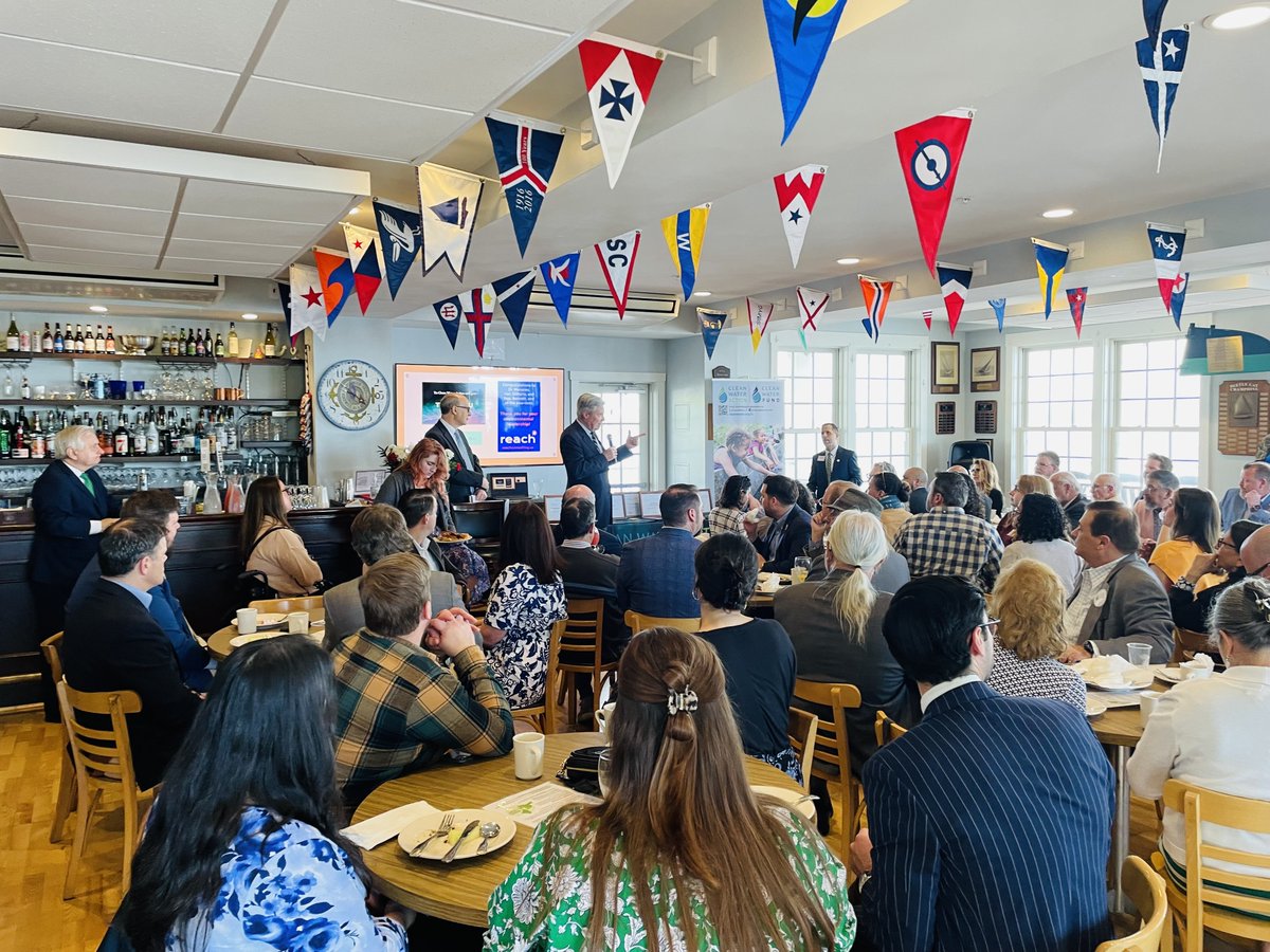 reachconsult_us's tweet photo. Michael Beauregard and Anne Geertman from Reach were thrilled to attend Clean Water Action's 22nd Annual Breakfast of Champions, sponsored by Reach Consulting! 🌊✨ #EnvironmentalChampions #CleanWaterAction https://t.co/53fko4rmZg