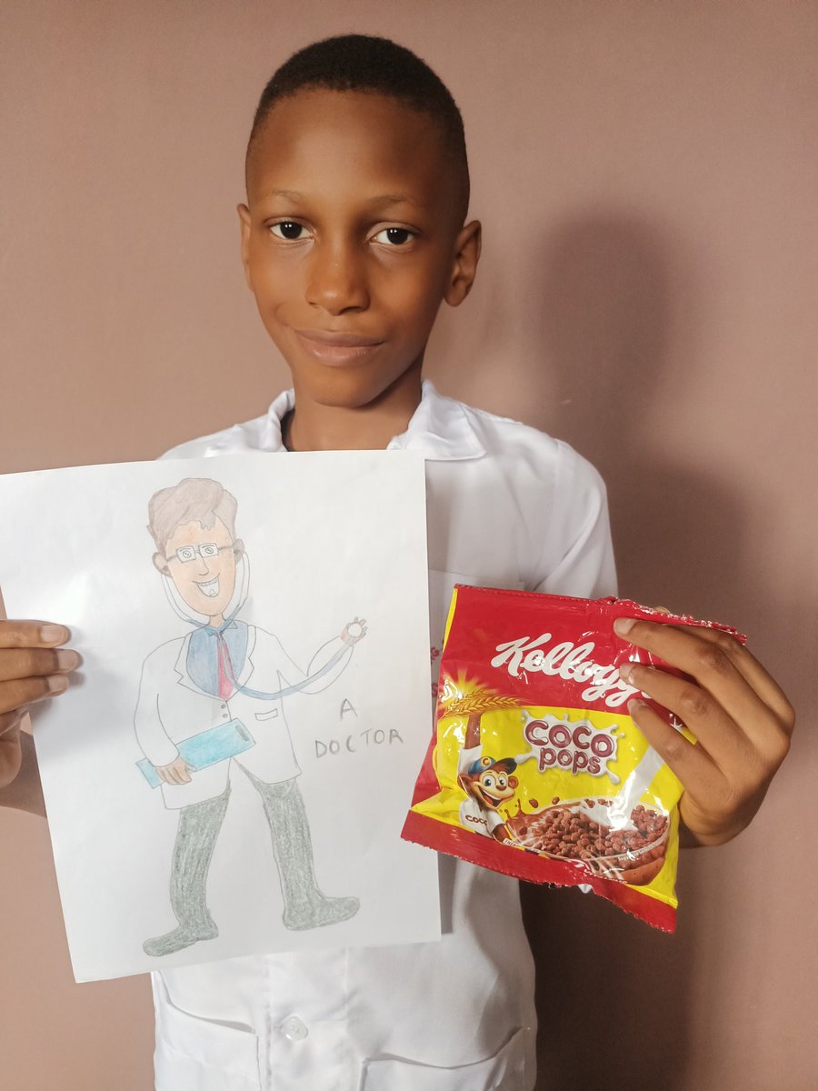 Here is my son's entry. My son will say I want to be a Doctor when I grow up so I can take care of you my daddy and my siblings and make sure everyone has a healthy living. 
#AspireToGreatness #Kelloggs #DreamBig #Superkids #KidsArt @KelloggsNigeria