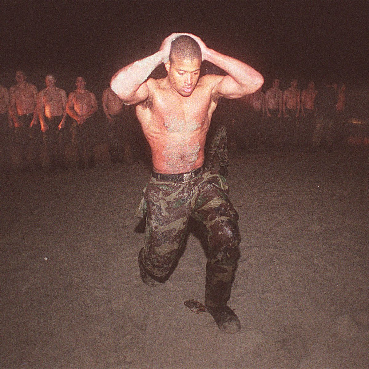This is David Goggins.

He teaches people to stop being little b*tches.

He was a Navy Seal, then sold 5M copies of his book "Can't Hurt Me."

Here are 10 of his insights that rewired my brain to do hard things (and will do the same for you):