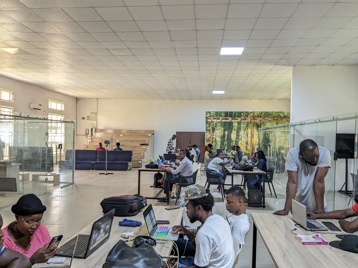 CoLab_kd's tweet image. A sneak peek to our workspace where ideas soar and technology transforms! 🚀 This is our tech hub in Northern Nigeria, where we're crafting a thriving ecosystem for innovation.🖥️ Every corner tells a story of ambition and progress. #ColabforWomen #ColabforAll #TechEcosystem