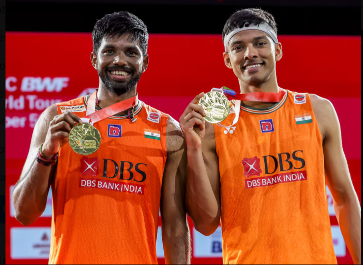 airnewsalerts's tweet image. The star Indian men's badminton duo of #SatwiksairajRankireddy and #ChiragShetty have regained their top spot in the latest Badminton World Federation (#BWF) #Rankings after a remarkable victory at #ThailandOpen