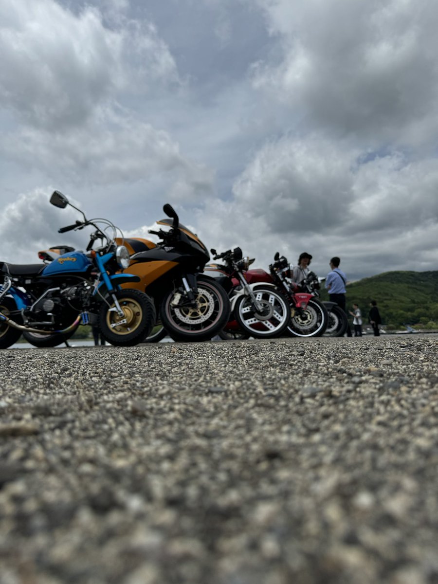 mon__monkey's tweet image. 山中湖でwithアヒル、異種格闘技でモンキー、MBX、RS125、スーフォア×2、
ほうとう屋でお蕎麦
富士山ほぼ一周楽しかったです🤣