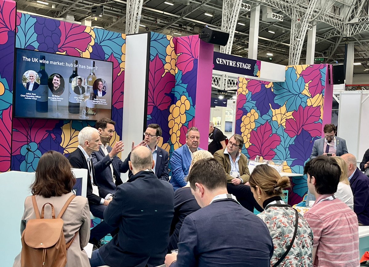 A lot to talk about @londonwinefair today:
- wine duty
- future of the UK wine trade
- no/low
- sustainability
- alternative formats
- Deposit Return Schemes
- Extended Producer Responsibility
- Packaging Recycling Notes
#wine #duty #sustainability #packaging #advocacy