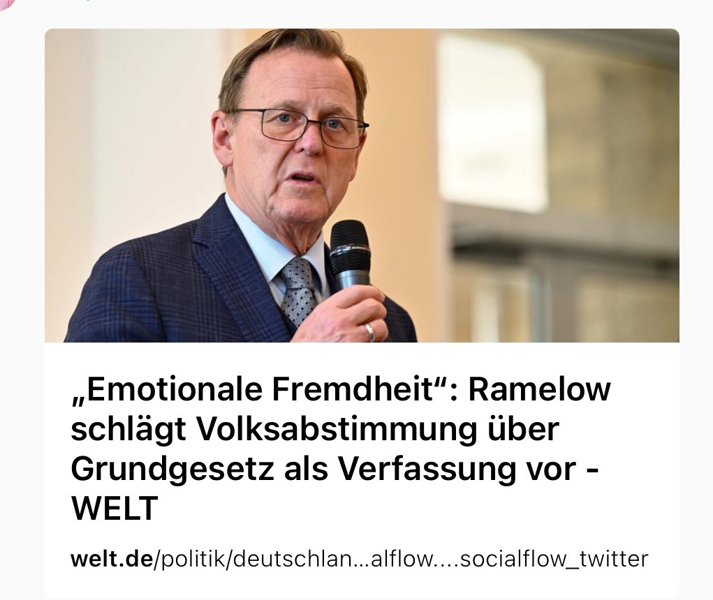 #Ramelow möchte #Grundgesetz als Verfassung, weil vor 75 Jahren Ostdeutsche nicht involviert waren. „Emotionale Fremdheit“ Ostdeutscher könne damit überwunden werden, so Ramelow.
💡#Ostdeutsche haben emotionale Fremdheit durch Geschichten wie #Treuhand oder zu wenig Teilhabe.