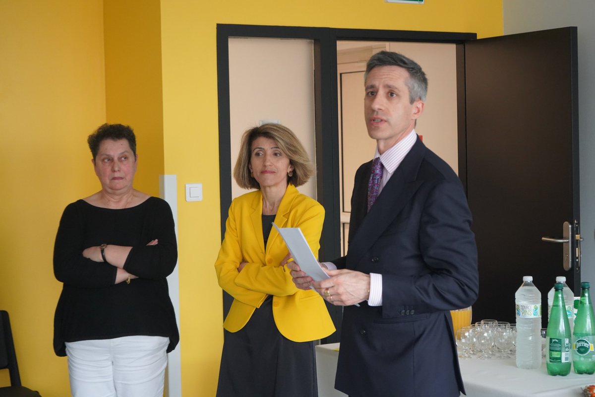 EsquirolLimoges's tweet photo. 📷 Retour en images sur l'inauguration du CSAPA Bobillot et du CERJEP. Un déménagement au 18 rue Aigueperse afin de souligner l’importance d’un outil de travail adapté face à l'ampleur des défis que présente l'addiction dans la société contemporaine.
#inauguration #CSAPA #cerjep https://t.co/GpgS5Wy6qs
