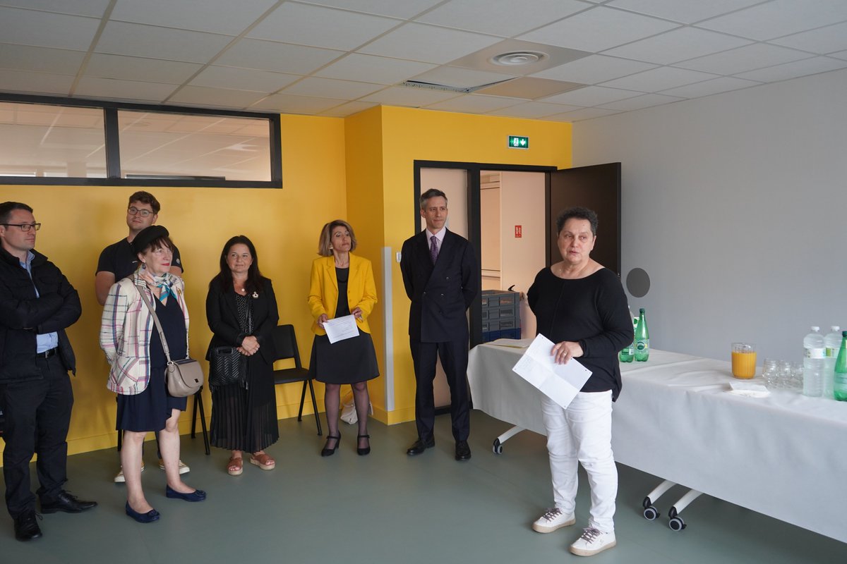 EsquirolLimoges's tweet photo. 📷 Retour en images sur l'inauguration du CSAPA Bobillot et du CERJEP. Un déménagement au 18 rue Aigueperse afin de souligner l’importance d’un outil de travail adapté face à l'ampleur des défis que présente l'addiction dans la société contemporaine.
#inauguration #CSAPA #cerjep https://t.co/GpgS5Wy6qs