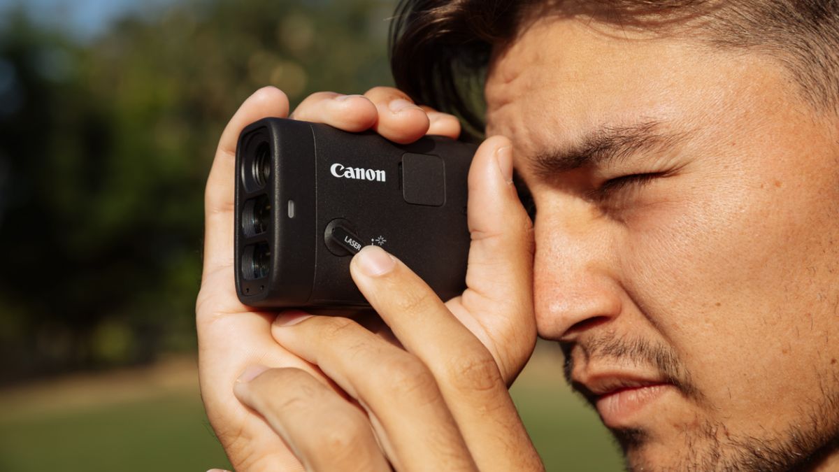 Canon launches first compact laser rangefinder with built-in camera for golfers trib.al/js4ubxR