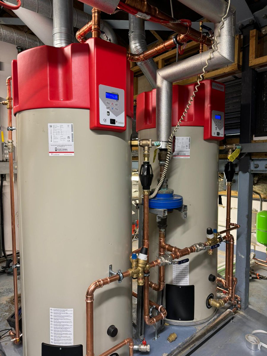 compassgas's tweet photo. ⛳️Find out how we Kept Royal Mid Surrey Golf Club Operational 😻
https://t.co/PTRi5UV9cO

#commercialgas #plantroom #gasengineers #surrey #london #vaillant #lochinvar https://t.co/glDhPq0Yhd
