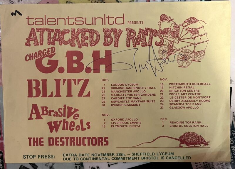 GBH- BLITZ- Signed A5 Gig Flyer  - ATTACKED BY RATS TOUR 1983

Ends Fri 24th May @ 5:12pm

ebay.co.uk/itm/GBH-BLITZ-…

#ad #PunkRecords #vinyl #VinylRecords