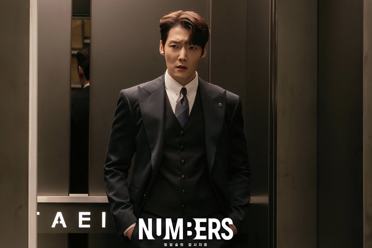 TOPSPINKA's tweet photo. #NUMBERS #ซีรีส์เกาหลี
เด็กหนุ่มที่มาเป็นนักบัญชีด้วยวุฒิม.ปลายในบริษัทบัญชียักษ์ใหญ่เพราะต้องการแก้แค้นรองประธานที่ทำแต่เรื่องทุจริตผิดกฎหมาย
เดินเรื่องสนุก เชือดเฉือน เข้มข้น แต่เนื้อหาโคตรยาก
#KimMyungSoo #ChoiJinHyuk
#YeonWoo #KimYuRi #ChoiMinSoo #LeeSungYeol #ChoiJungWoo https://t.co/m1P5cHz2S5