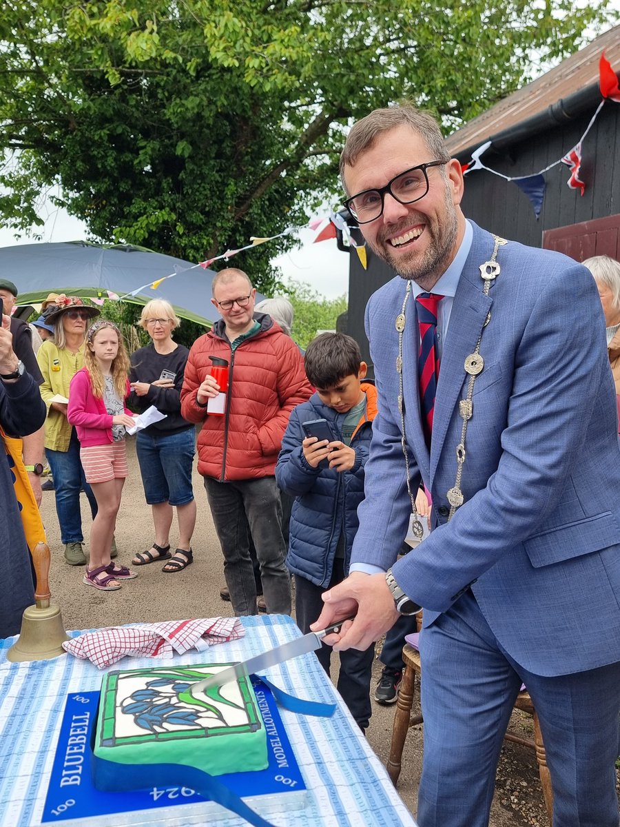 Lord Mayor of Norwich tweet media