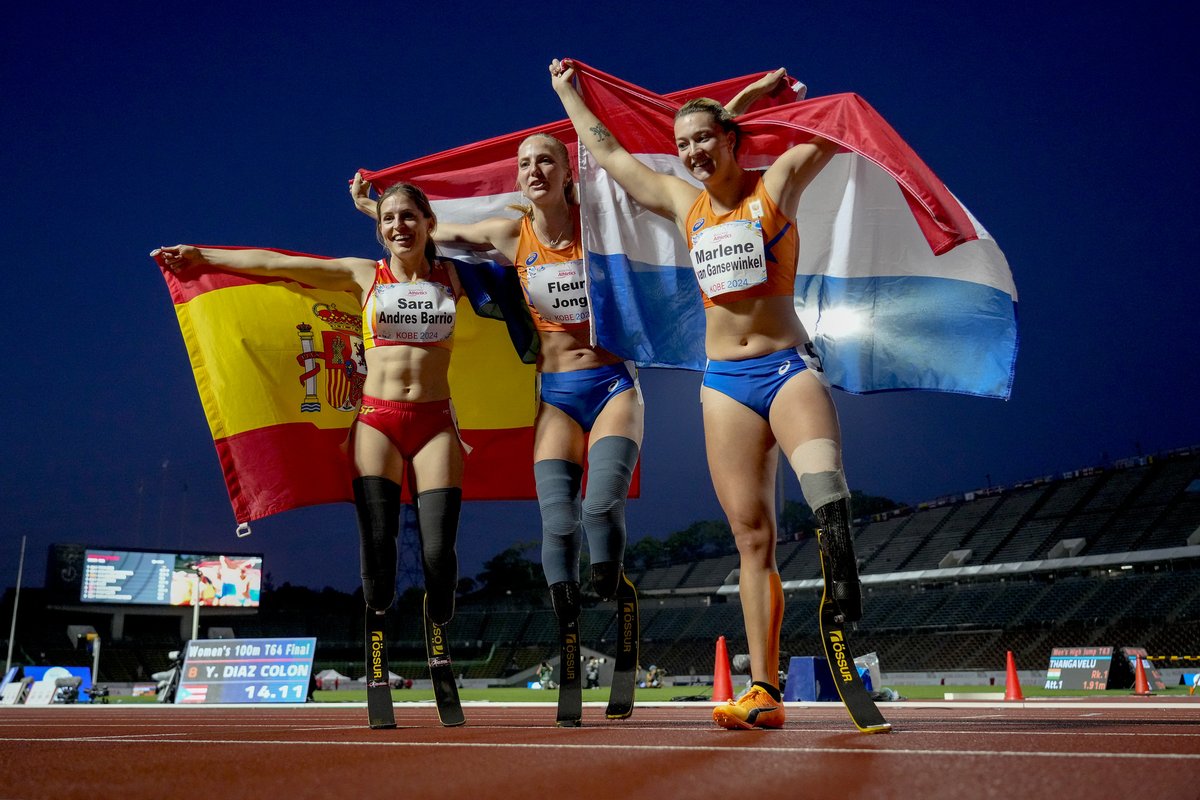 ¡¡Dos medallas más para España 🇪🇸 en el Mundial de Kobe 🇯🇵!! 🥈 Iván Cano en salto de longitud T13 🥉 @SaraAndresB en 100 m. T64 📸: @ParaAthletics 👉 paralimpicos.es/noticias/ivan-…