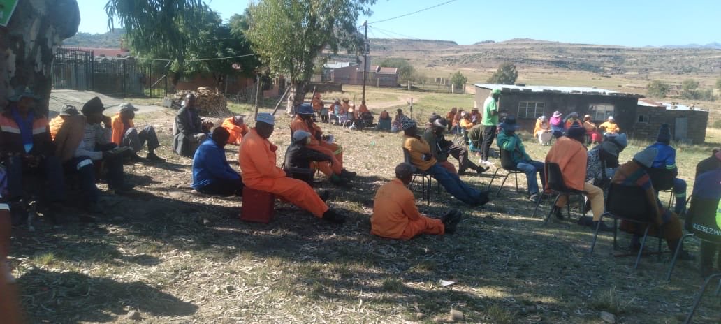 ActionSA holding a community meeting in Qoboshane village in Sterkspruit. Kubo Sonwabile Mbongi and your team kubo