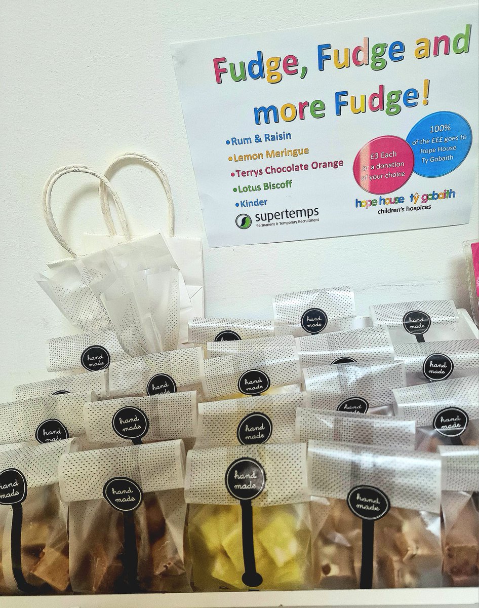 Supertempsltd's tweet photo. Join us and "eat cake" this afternoon in support of @HHTGhospices. From 3 pm onwards, our Colwyn Bay Office will be filled with the aroma of freshly baked cakes and treats, all for a wonderful cause 🧁#supertemps #letseatcake https://t.co/rf4iLNVKsL