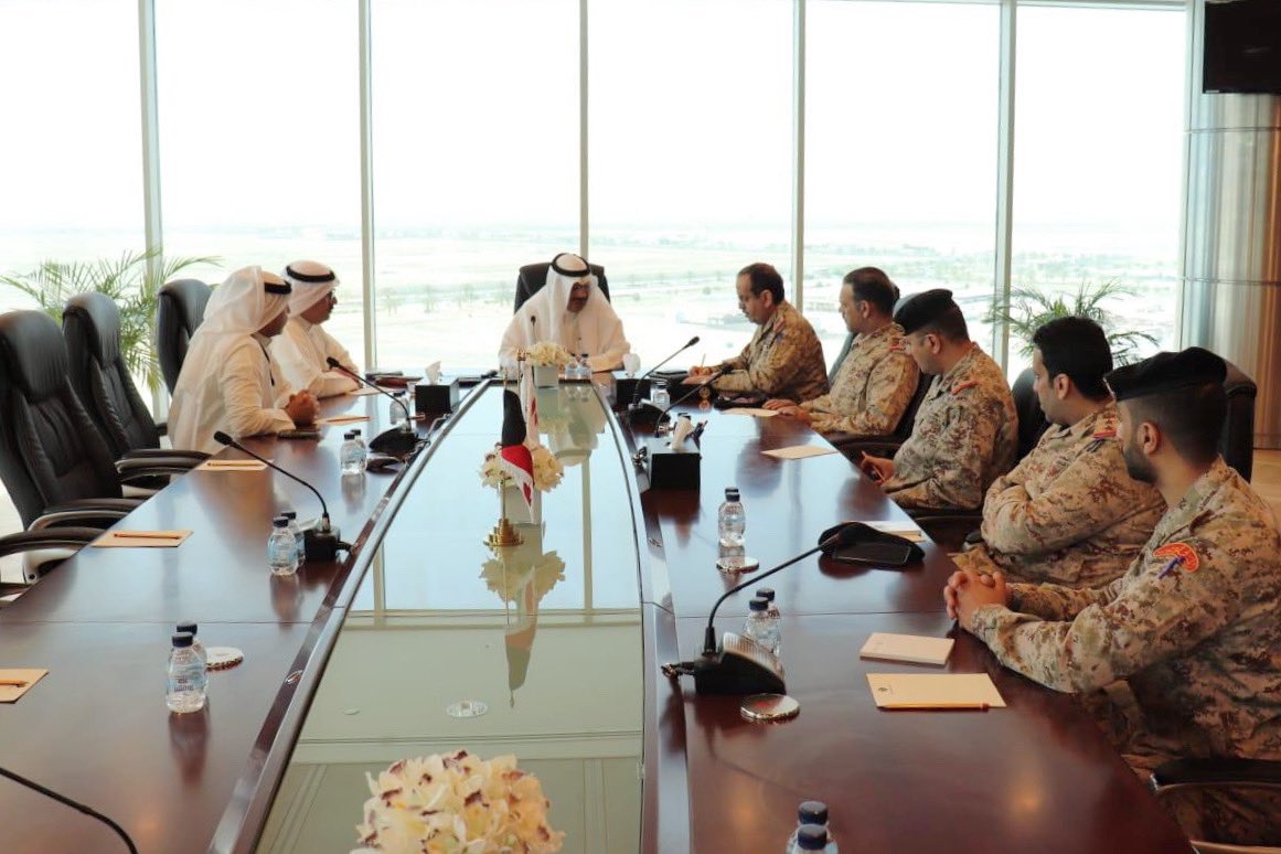 KUWAIT ARMY - الجيش الكويتي tweet media