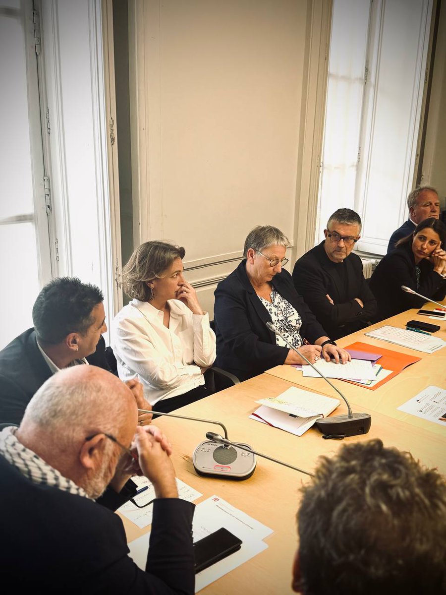 📸🎙️Conférence de presse #LIOT avec les partenaires sociaux, #CGT #CFDT #CFECGC, #FO, sur notre proposition de loi sur l’#AssuranceChomage qui appellent à l’unanimité au soutien de ce texte qui vise à protéger notre modèle d’assurance chômage et soutenir l’emploi des séniors 📌