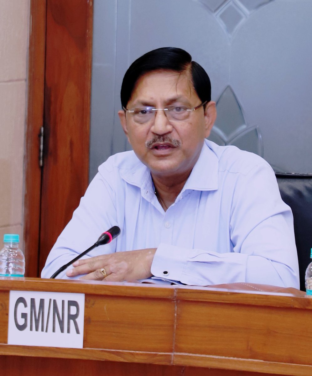 General Manager (NR), Sh. Shobhan Chaudhuri held a review meeting with the departmental heads of Northern Railway and DRMs at Baroda House, New Delhi today.