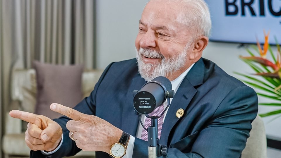 🚨URGENTE Com Lula no poder, o Brasil AVANÇA 52 posições no ranking de LIBERDADE DE EXPRESSÃO. Sem Bolsonaro, o país saiu da 87ª posição para a 35ª de acordo com a Global Expression Report. GRANDE DIA! 🇧🇷👍