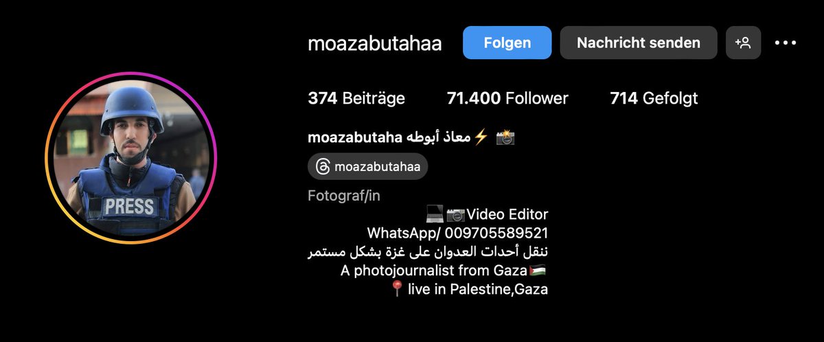 TobiasHuch's tweet photo. #Hamas-"Journalist" Moaz Abu-Tahaa (?) veröffentlicht die aktuellsten Kriegsverbrechen in #Gaza, die vermutlich beim #ICC landen werden. 
Schlecht hingelegt, Kunstblut, nach Drehbuch und bei Sekunde 8/9 ist es dem Jungschauspieler zu unbequem und er dreht den Kopf. #Pallywood https://t.co/7o4GGJQ7AG
