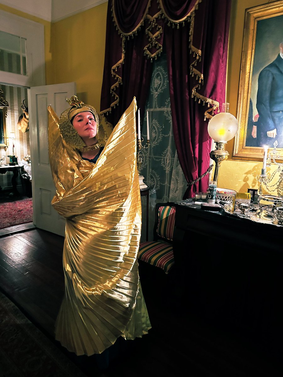 RealTimHiggins's tweet image. A little Alabama visit from @korihensell - we sang, we drank, we haunted.