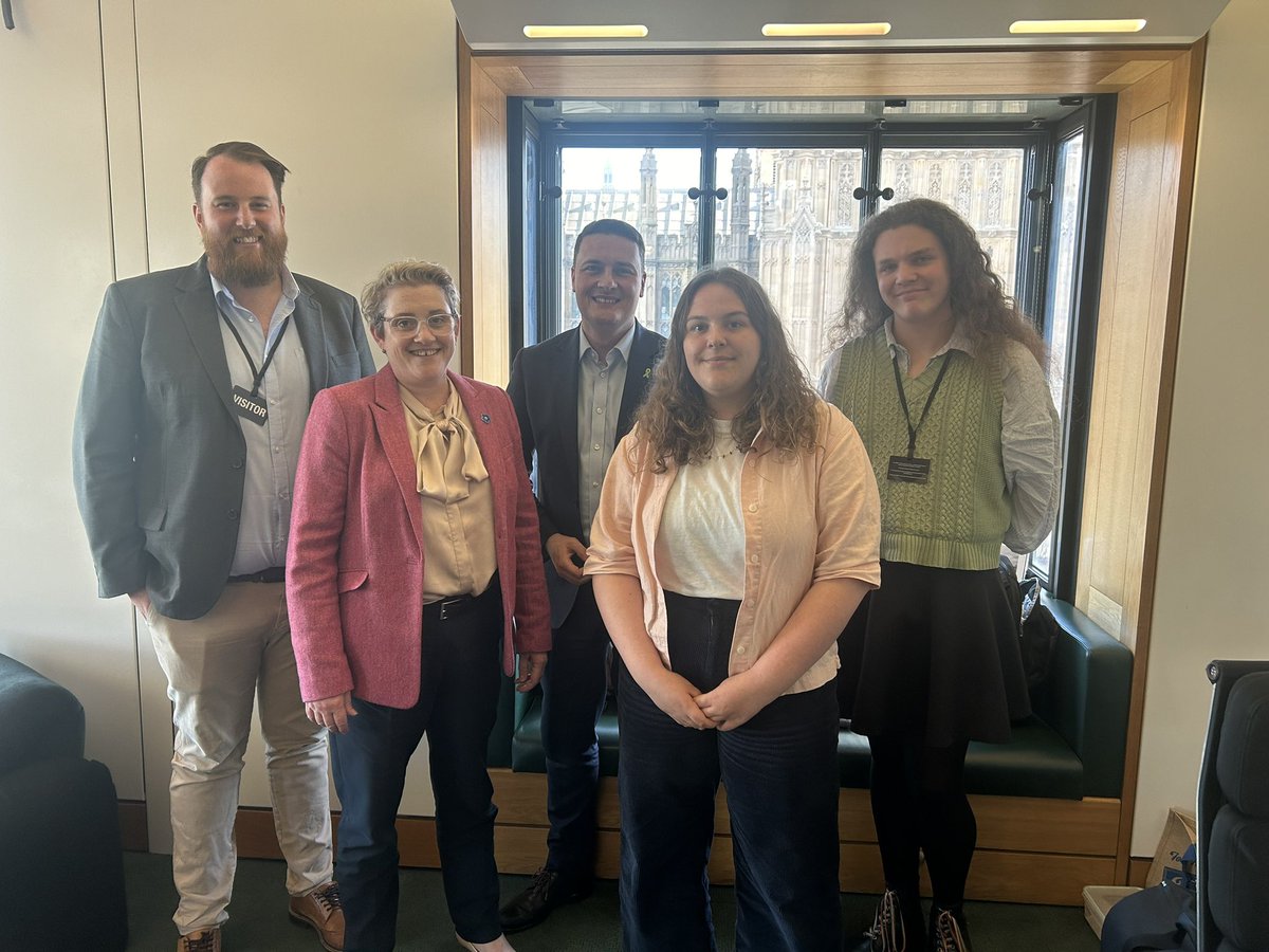 LGBT+ Labour tweet media