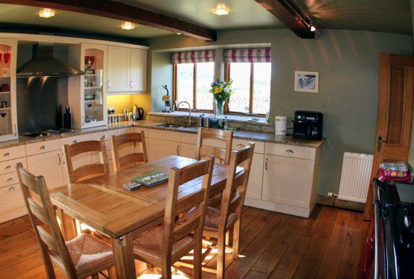 aroundaboutbrit's tweet photo. β Self Catering Lancashire β
Escape to Shepherds Barn, a beautifully restored barn conversion on a working farm in the picturesque village of Quernmore.
π‘ Self Catering
https://t.co/ihyxybhQWA
#Quernmore #Lancaster #Lancashire #England #Holiday #Travel #BookDirect https://t.co/3FpZliJNAS