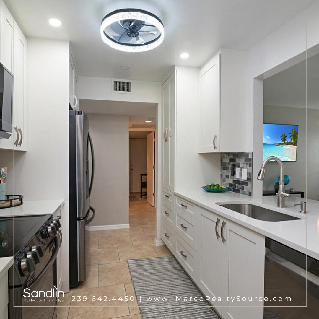 SandlinTeam's tweet photo. 🌟Exciting news: 2141 Tama Cir #101 is Under Contract with the #SandlinTeam! Ready to make your real estate dreams a reality? Contact us now! ✉️📞 #RealEstate #UnderContract #TamaryndPlace #KingsLake #NaplesLifestyle https://t.co/B17Z6ax6qr