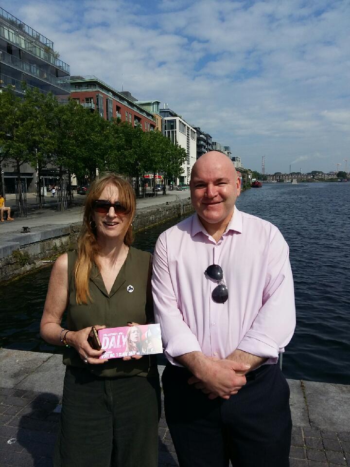 Out and about in #Ringsend yesterday with Francis Rodgers, homeless independent candidate for local elections, together highlighting the scale of the housing crisis in our capital. A crisis created by FF+FG, propped up by Labour & Greens. Housing is a human right. #june7 #dublin
