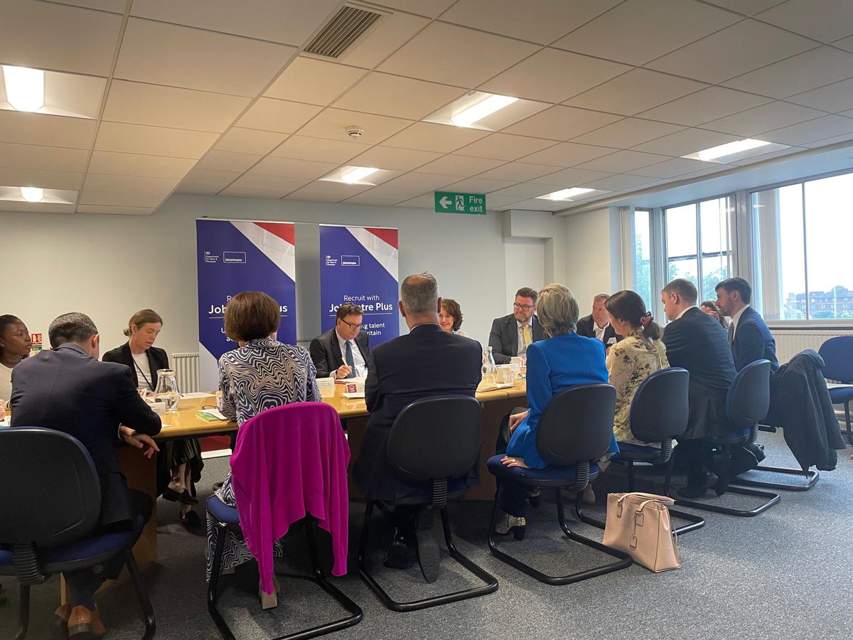 This morning @BCCShevaun spoke at the launch of an important new campaign by @DWPgovuk to connect employers to local job centres. Afterwards the BCC joined employer organisations for a roundtable discussion with @MelJStride & @Jochurchill_MP