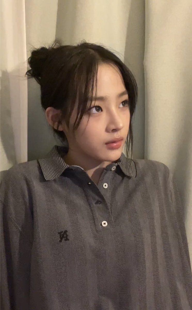 newjeans_loop's tweet photo. #뉴진스 #NewJeans #민지 #Minji #ミンジ https://t.co/jKGitJBSTZ