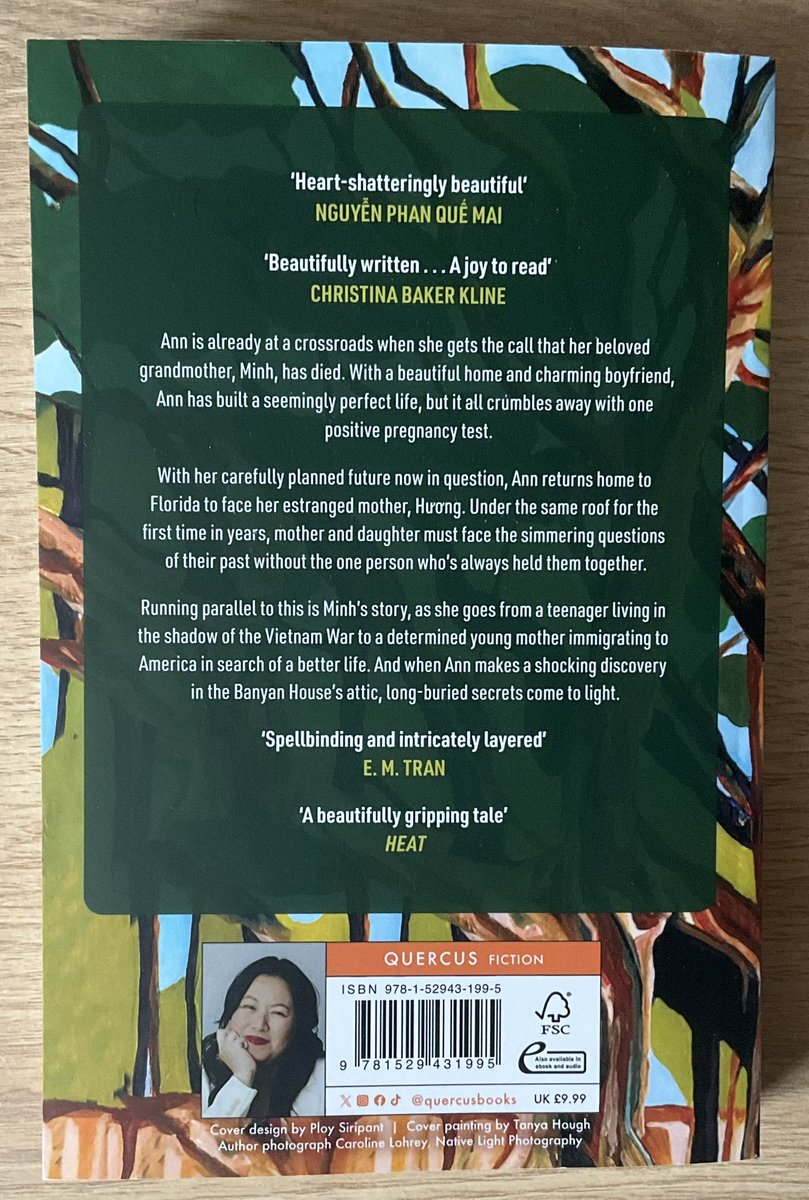 Goodness, this @thaozer #BanyanMoon out from <a href="/QuercusBooks/">Quercus Books</a> on 4th June sounds beautiful and just my kind of read. 
Thank you so much for sending me a copy <a href="/_PatriceN/">Patrice</a> 📚❤️