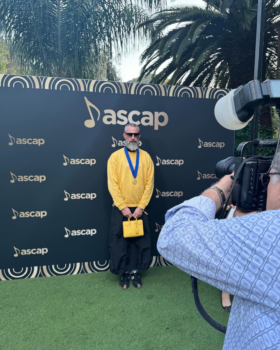 GOGvNjoX0AE8Xqw?format=jpg&name=large