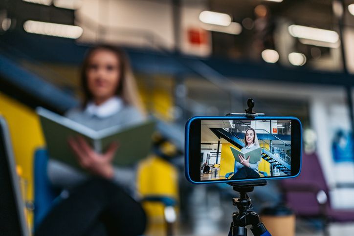 Independent_ie's tweet image. Do you know someone sitting the Leaving Cert and has a passion for creating video for social media? The Irish Independent are looking for students who will share their thoughts on each exam. Email Denise Calnan at dcalnan@independent.ie before Thursday May 23 #leavingcert #lc2024