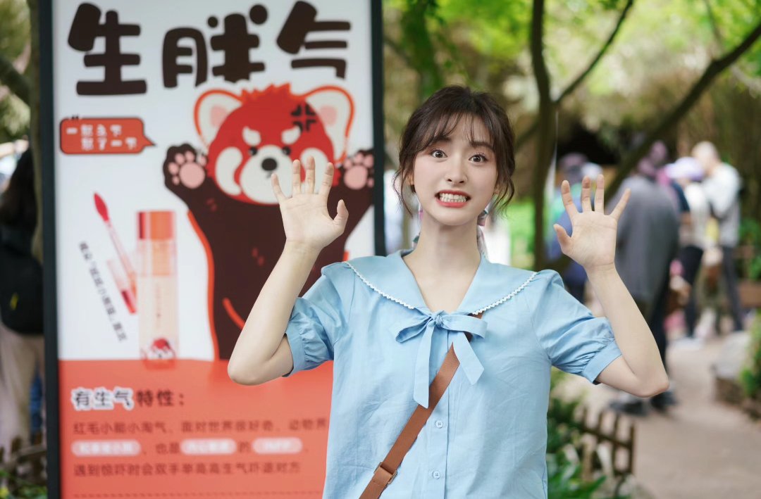 _summerblue10's tweet photo. yueyue copycat sho cute 🐾

#ShenYue https://t.co/tKzYqmBGSj