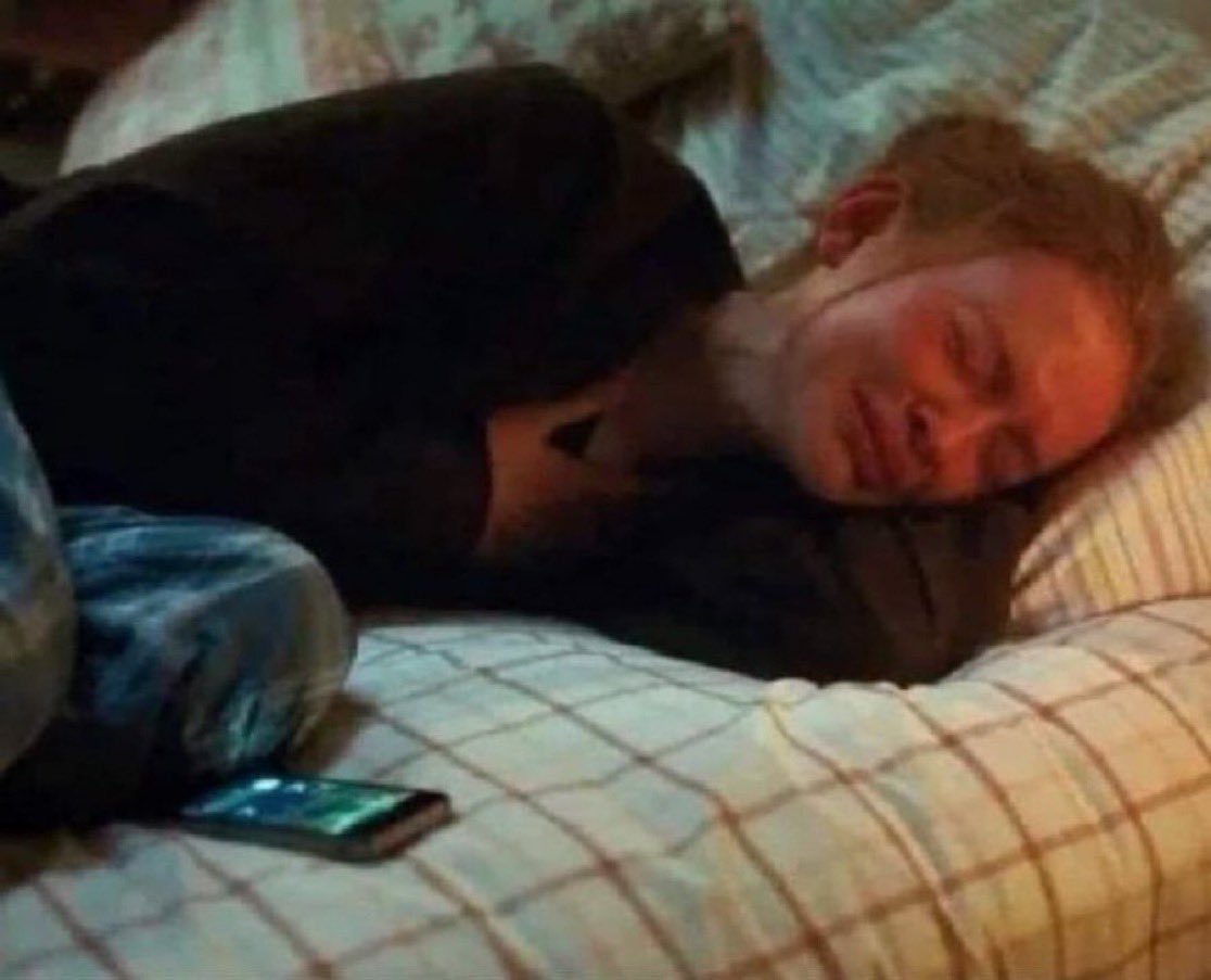 “it didn't even hurt”

me in my room: