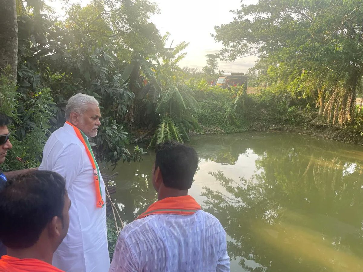 Visited the residence of our dedicated party karyakarta, Shri Deepak Sarkar, in Village Battalya, District Purva Midnapur, West Bengal. He is deeply engaged in welfare activities with great dedication.