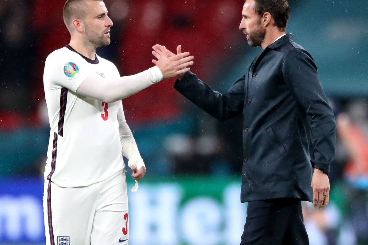 🗣️ Gareth Southgate on Luke Shaw: “I have to say he is up against it, he's missed a lot of football. He's been our first choice in that position so that's giving him a bit longer than it might've done. He's a long shot.' 💬