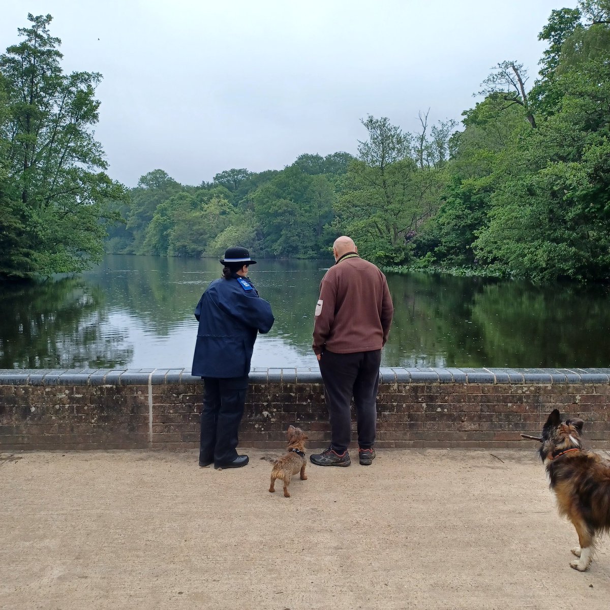 A lot of the Stanmore Park Ward is very green &amp; rural, it was nice to engage with some of our dog walkers today whilst also making sure there is no illegal fishing taking place 🎣