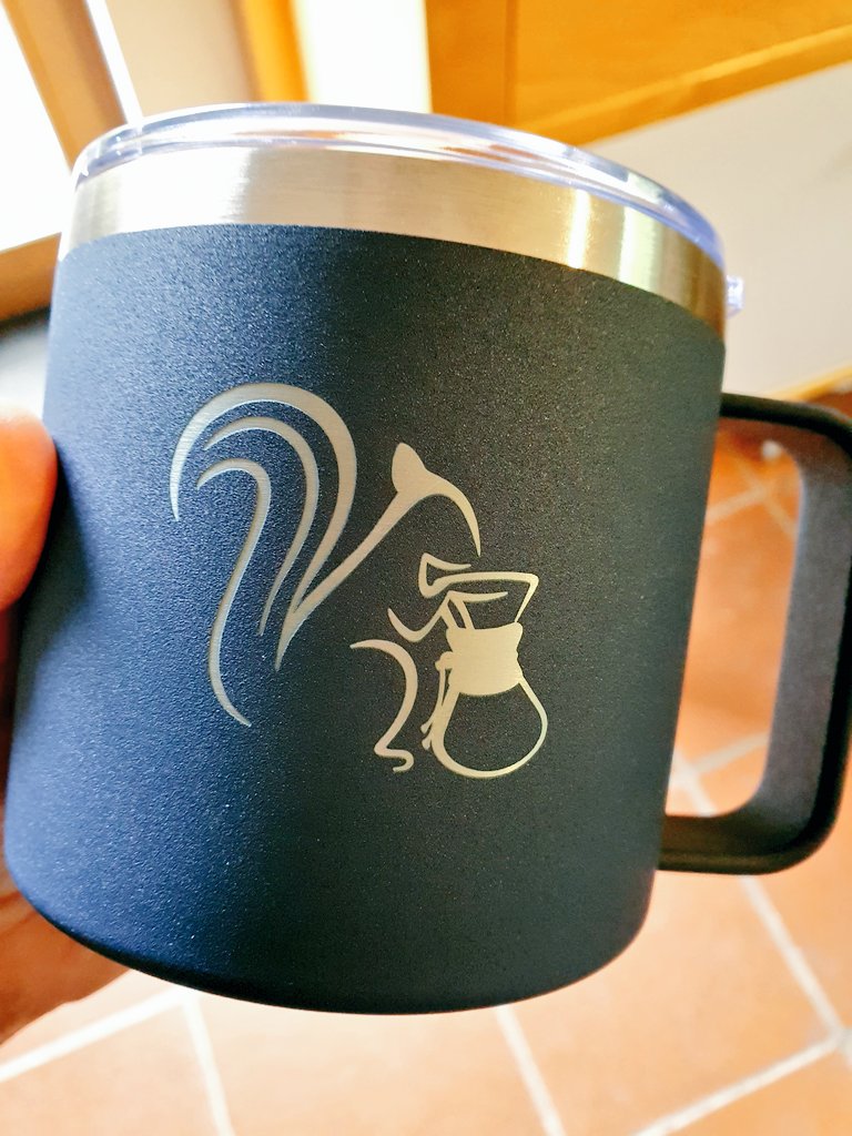 Mug for squirrels focused on collecting coffee beans instead of nuts 😂.
<a href="/Karnickleon/">Karnickleon</a>