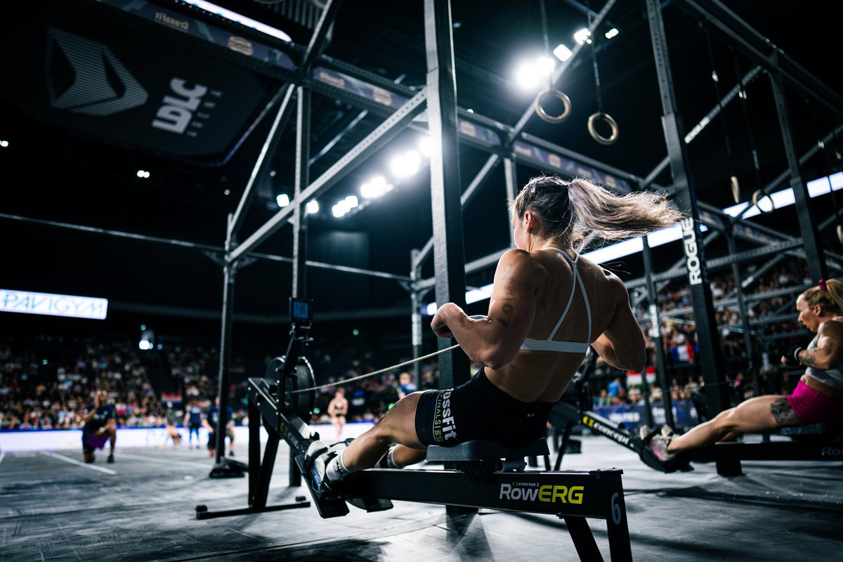 Workout of the Day Tuesday 240521 Complete as many rounds and reps as possible in 20 minutes of: 30 knees-to-elbows 800/1,000-meter row 📍 Europe Semifinal by @FrenchThrowdown