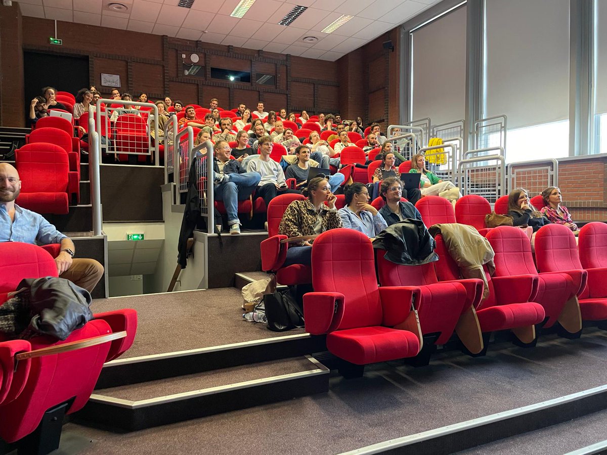 SFAR_ORG's tweet photo. La @SFARJeune en direct au @CHU_Lille. + de 50 participants ! Merci aux internes d’être venus et au Dr Maxence Hureau d’avoir organisé cette #retransmission !
@AjarLille @ISNItwit @SNjeunesAR @SNPHARE @SyndicatSnarf @IADE_de_France @contactfnir @SNIA75 @cnear_fr https://t.co/aDwsqD41ap