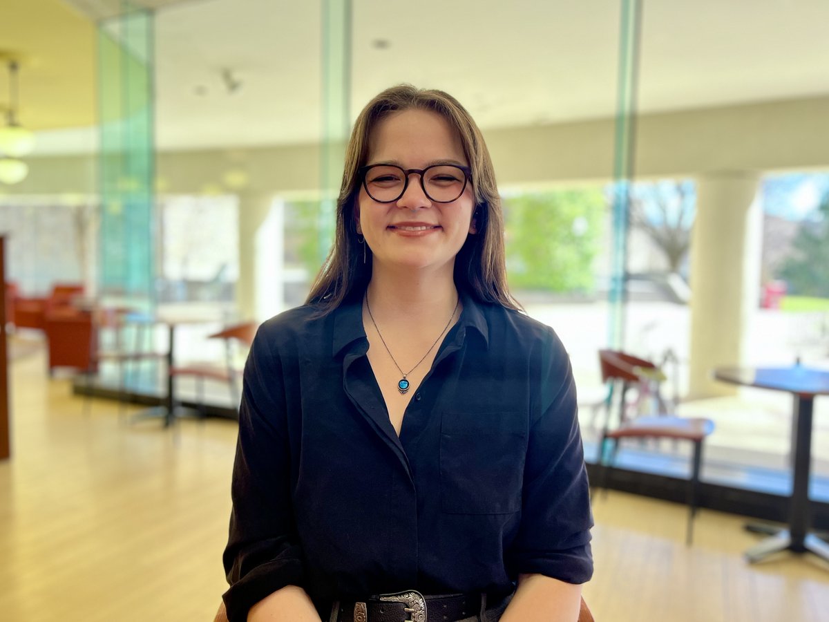 Love literature but not sure what to do with your English degree? Alumna Kat Zinn and her story shows  how it can lead to an exciting and fulfilling career! #VirginiaTech #VTEnglish Post by Nataly Lopez 📚✨  #VTAlumni #EnglishDegree #CareerPaths bit.ly/3wI0q7A