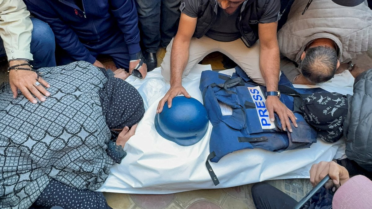 camarotedacpi's tweet image. 🚨🇮🇱 AGORA

Grupo de imprensa Associated Press, dos EUA, acusa Israel de apreender seus equipamentos, cortar seu sinal de satélite e encerrar a transmissão de sua equipe em Gaza.