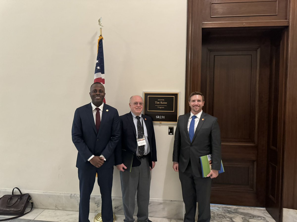 DC_cjmwilliams's tweet photo. These brilliant men let me nerd-up their meeting in @SenTimKaine office talking about #ROCR ##reformpriorauth
#ASTROadvocacy #CommonwealthNotState https://t.co/9kpwTmELdQ