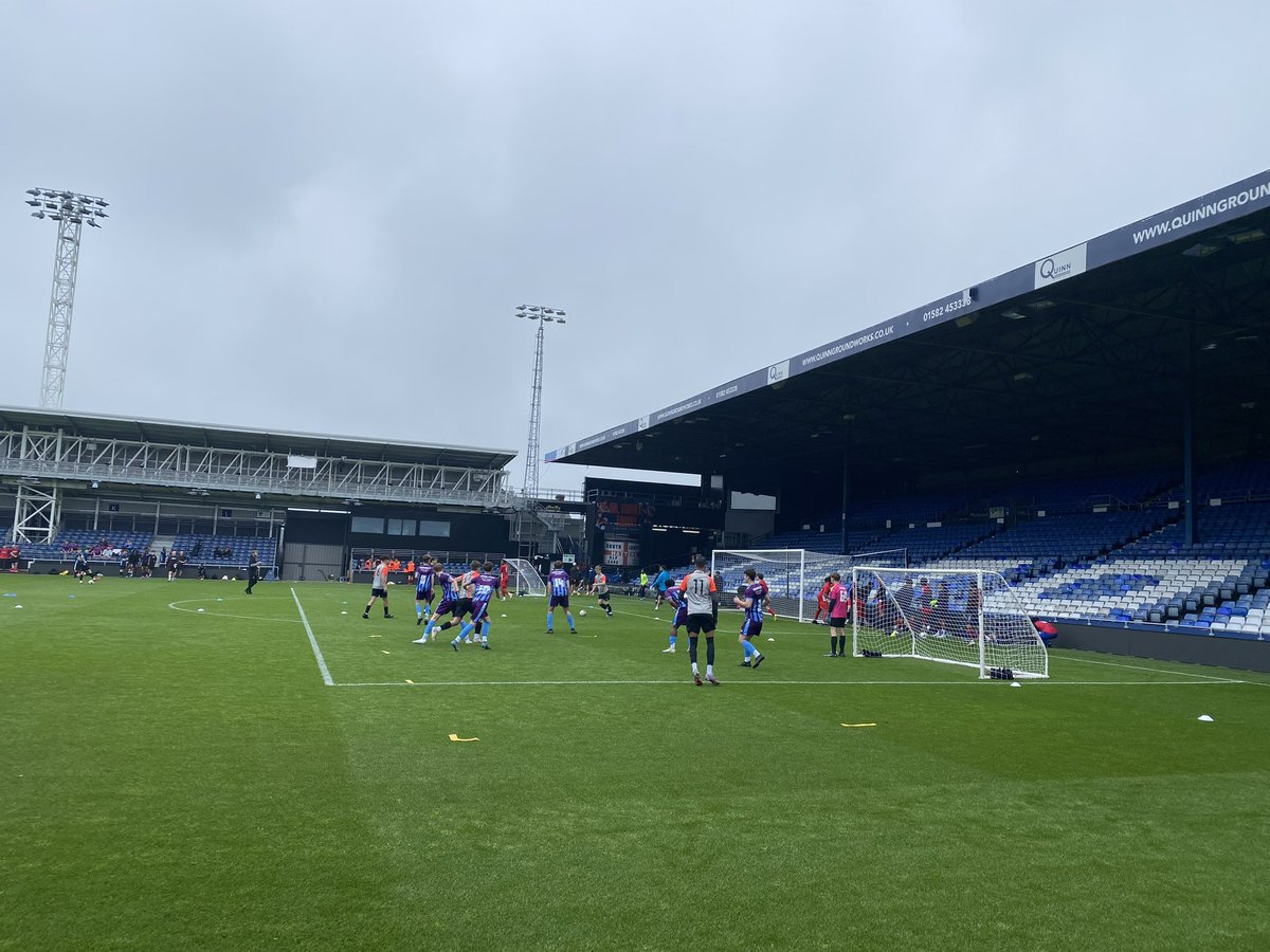 Kimberley College enjoying ‘taking over the pitch’ at @Lutontown -  thanks for the invite @uniofbeds what a fantastic experience!!