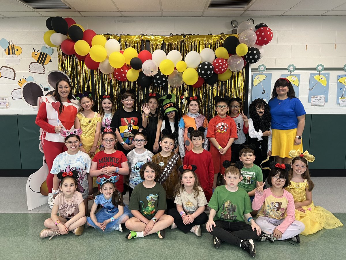 Happy Disney Day! 🌟 <a href="/ConnetquotCSD/">Connetquot CSD</a> <a href="/CherokeeStCSD/">Cherokee Street School</a>