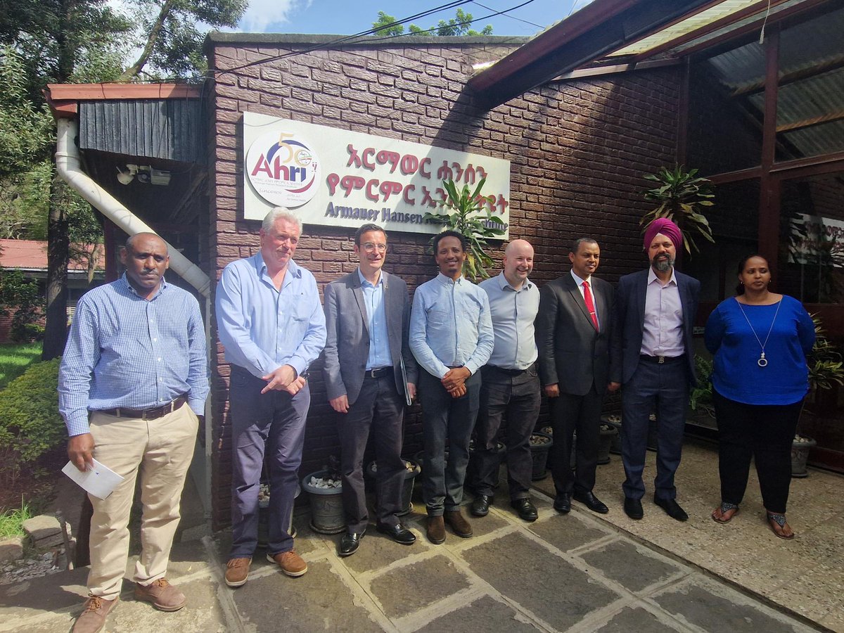 The Group visited <a href="/AHRI_ETH/">AHRI</a> to discuss their critical work responding to emerging and re-emerging diseases, including #malaria #NTDs #TB, through collaborative health research and innovation. <a href="/fgtadesse/">fitsumgtadesse</a> also updated on the threat of Anopheles stephensi👉 bit.ly/4dLfrGu