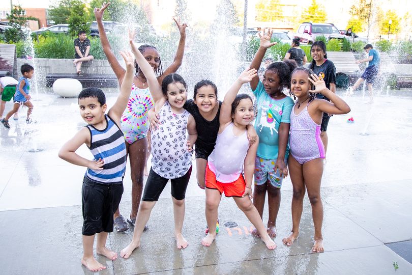 Spraygrounds Open for the Season May 24! Memorial Day Weekend (Fri-Mon): All spraygrounds will operate from 10 a.m. to 8 p.m. the entire weekend. On Tuesday, they will return to their normal hours. View locations and hours: bit.ly/3V9iTTP. #ArlingtonVA @ArlingtonVA