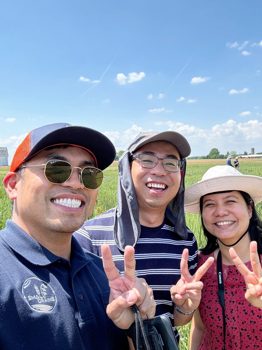 3 of the 4 wheat breeding programs present yesterday have at least 1 Filipino grad student. 😅

(L-R) University of Illinois-Urbana Champaign, Michigan State University, The Ohio State University

🇵🇭