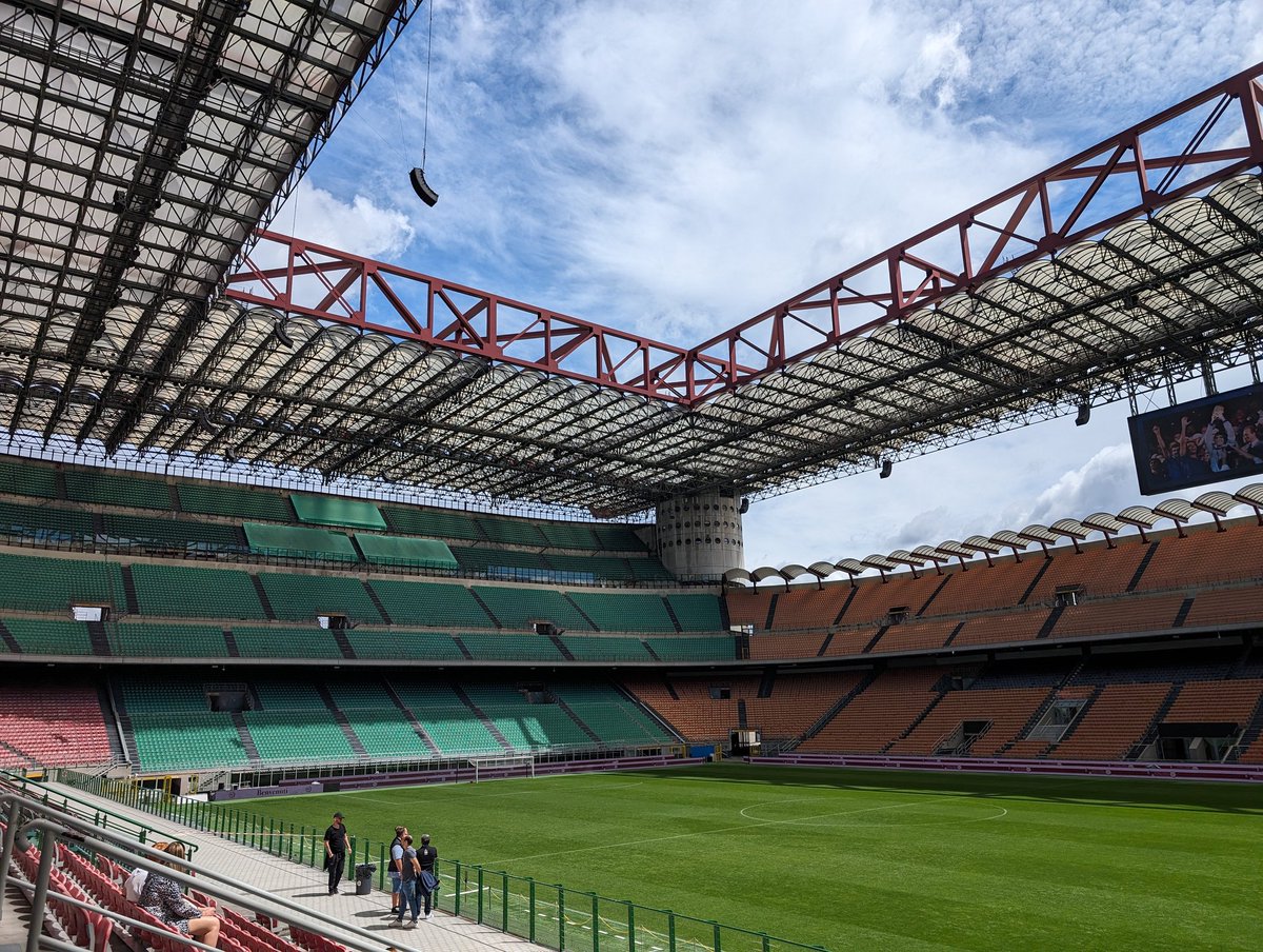 San Siro so mächtig